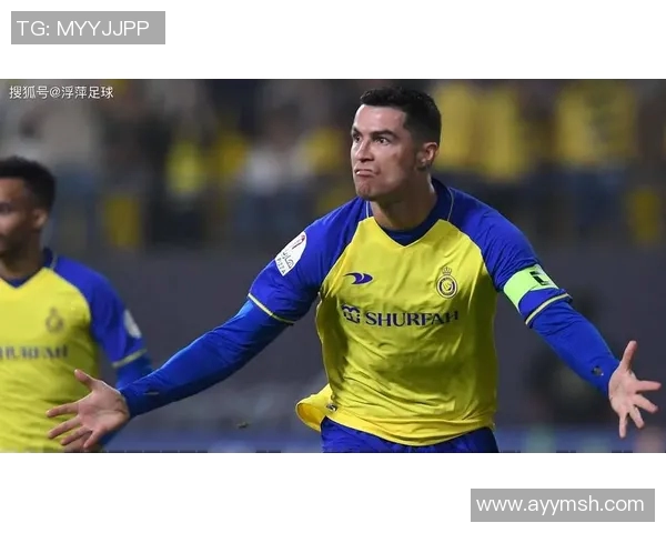 历届年度足球明星排名回顾与分析揭示足球界的辉煌与传奇